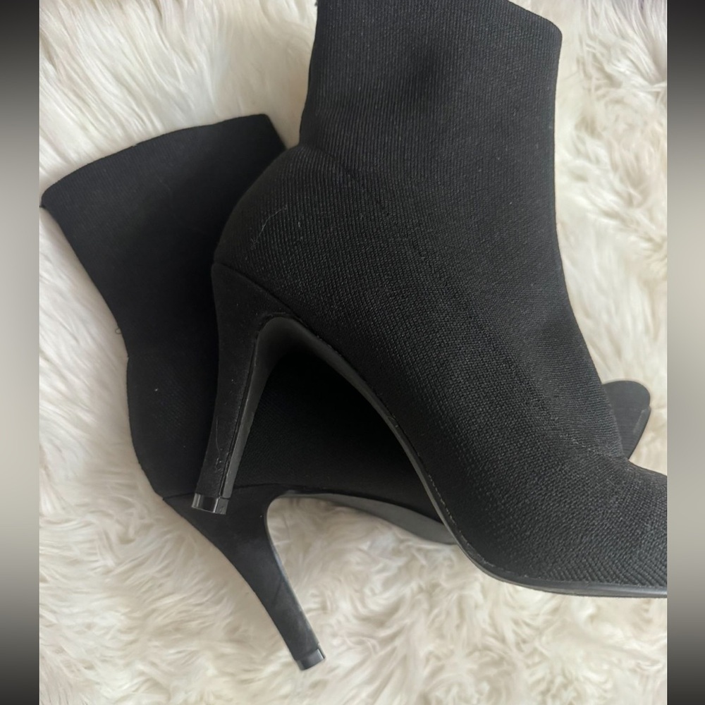 Black Heeled Boots